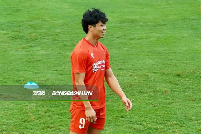 Liên hệ hỗ trợ fcb8 app