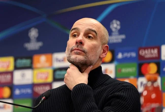 Thành viên đội ngũ chăm sóc khách hàng fcb8 app